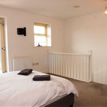 Impressive Urban Townhouse - Leeds City Centre المظهر الخارجي الصورة